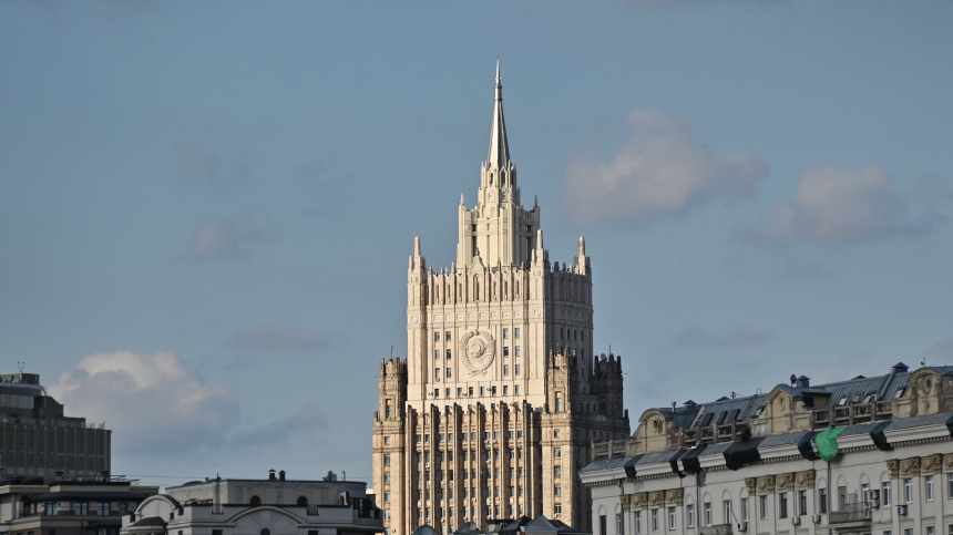 Россия запретила въезд семи руководителям британских военных предприятий