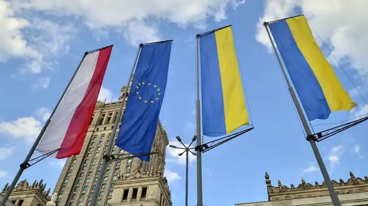 Сделали себе хуже: На Украине сочли год Шухевича и УПА* во Львове нарушением договорённостей с Польшей
