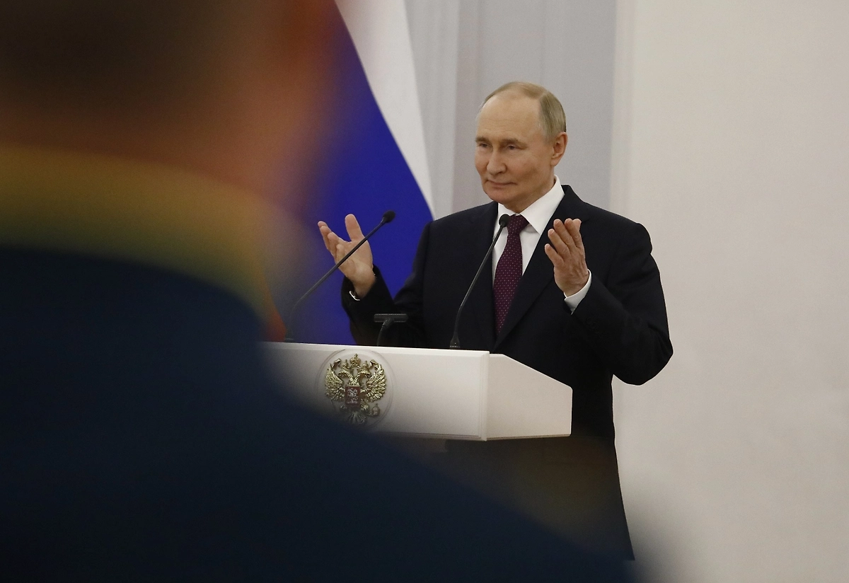 Путин прямо на саммите поздравил двух африканских политиков с днём рождения
