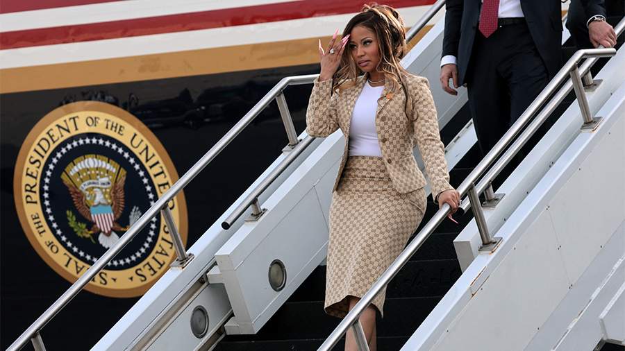 «Главный поклонник президента США»: как Ники Минаж сблизилась с Трампом