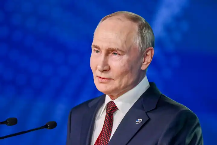 Путин: Государства должны влиять на соцсети в вопросах безопасности