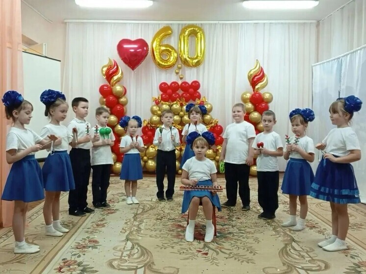Детский сад «Светлячок» в Новоржеве отметил 60‑летний юбилей