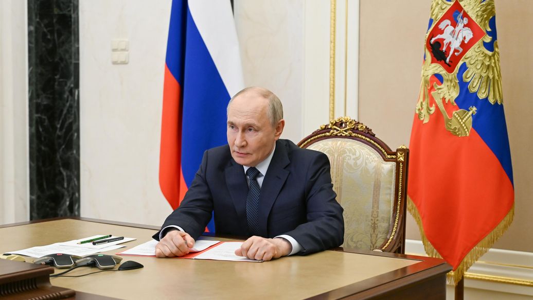 Европа сама себя отрезала от российского рынка, заявил Путин