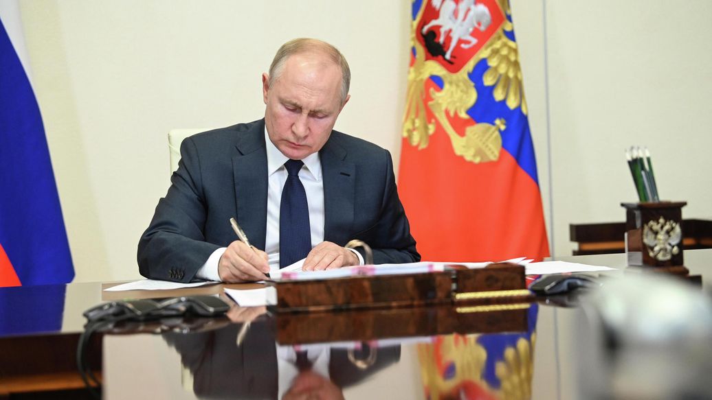 Путин поручил докладывать о доступности газового оборудования для россиян
