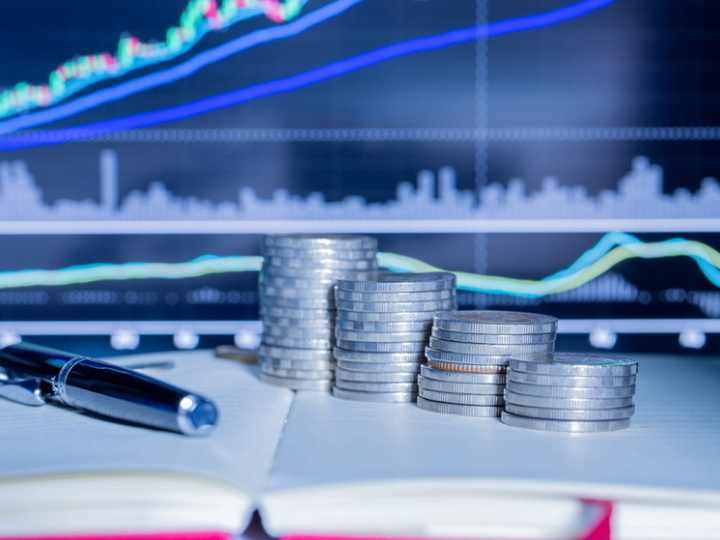 Состоятельные клиенты банков стали заметно активнее инвестировать, а не просто сберегать