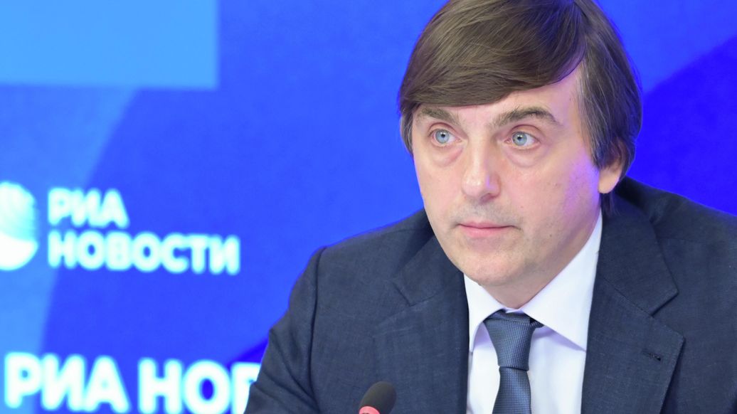 В Минпросвещения предложили давать учителям со стажем звание ветерана труда