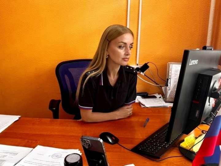 Жительница Дзержинского округа не смогла вывести дом из-под ареста