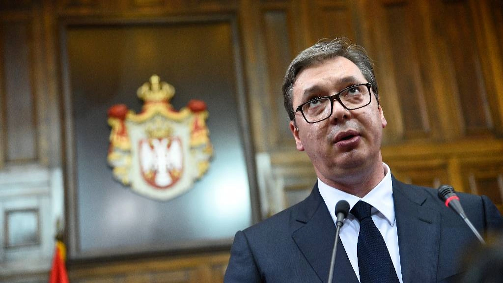 На мать Вучича напали в Белграде в день выборов