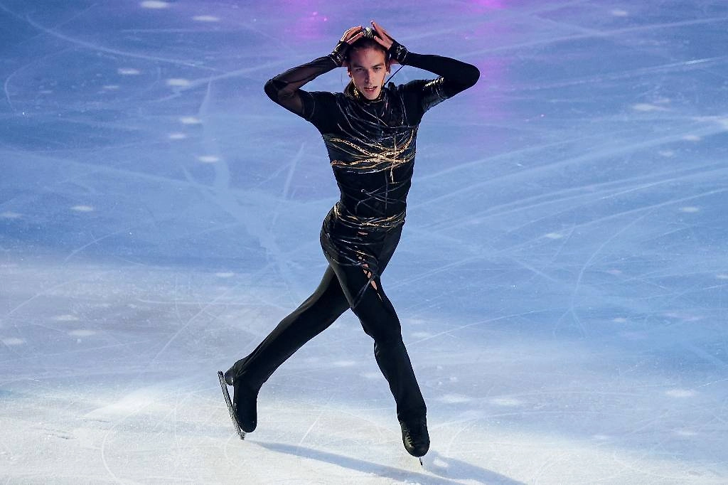 Гуменник выиграл короткую программу на этапе Гран-при России в Петербурге